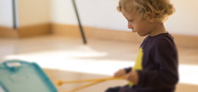 Come la musica può aiutare i bambini